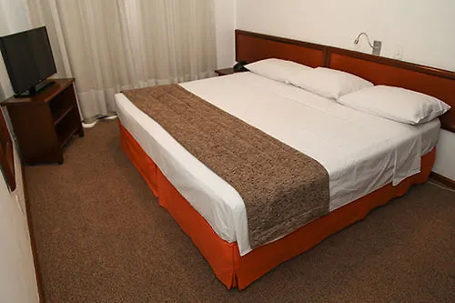 Summit Flat Service São José dos Campos Otel